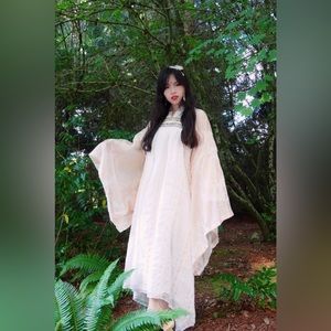 Gold white hanfu!